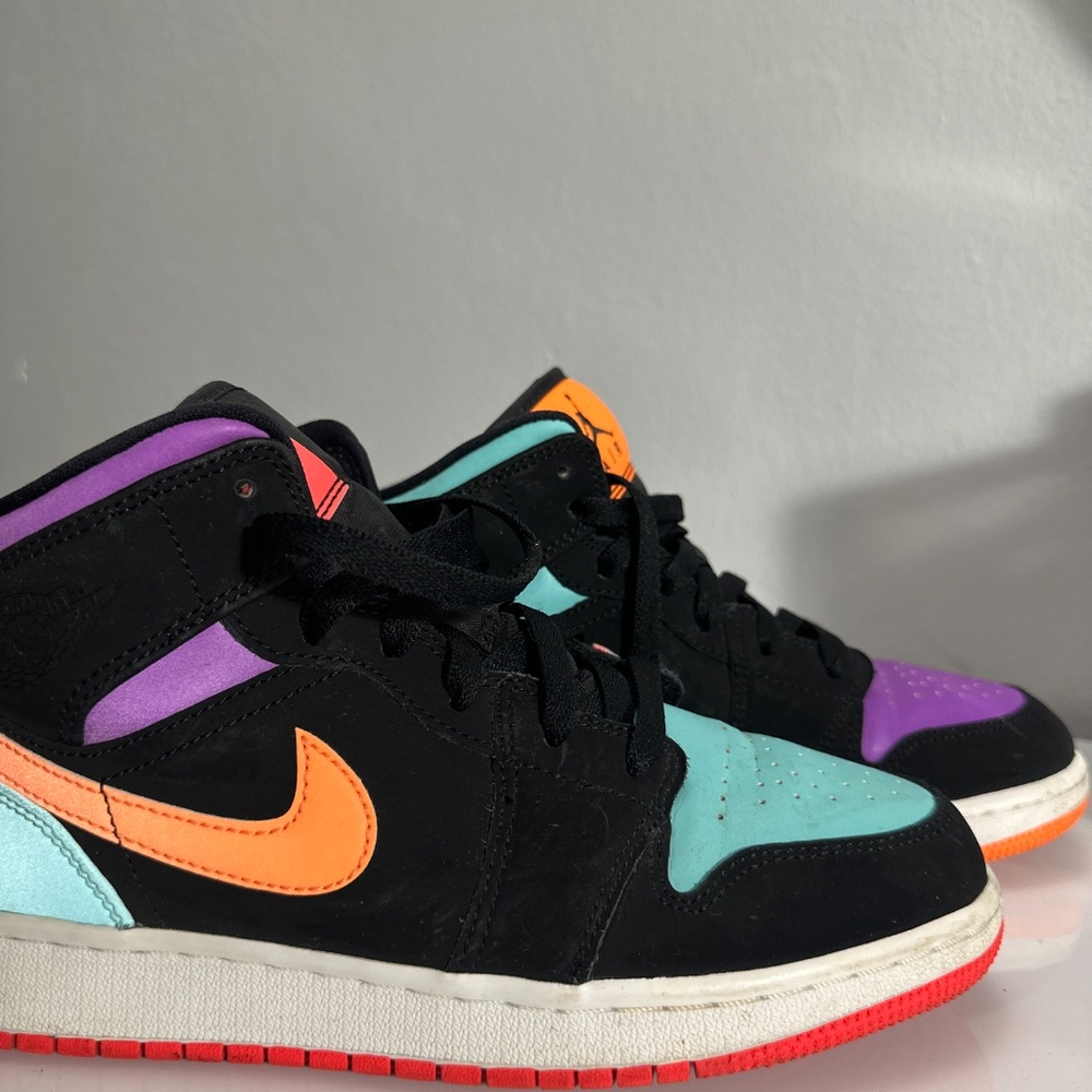 Air Jordan 1 Mid (GS) Candy - Picture 3 of 4